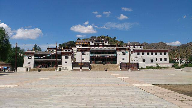 ��լˮ·��صľ���