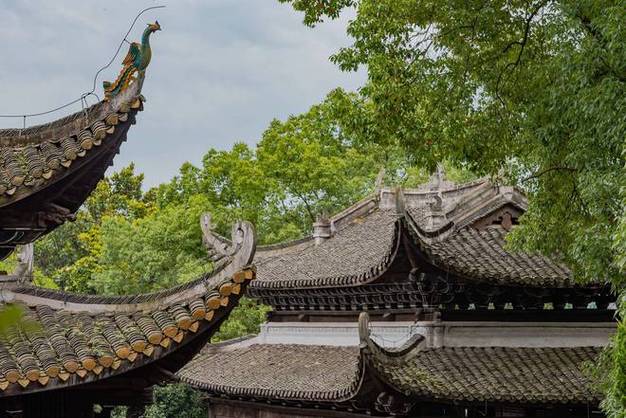 乌兰托娅简介;乌兰托娅简介资料 乌兰托娅简介;乌兰托娅简介资料