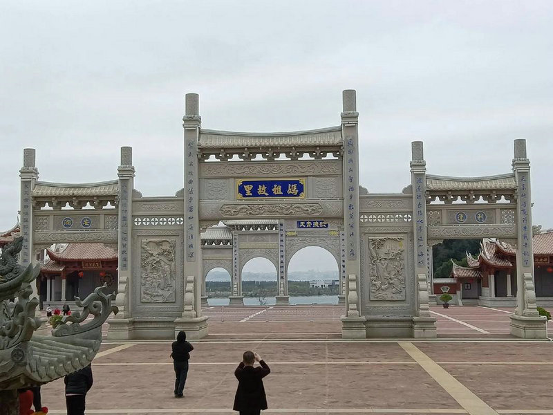 张翰终于官宣了张翰结婚了吗 张翰终于官宣了张翰结婚了吗
