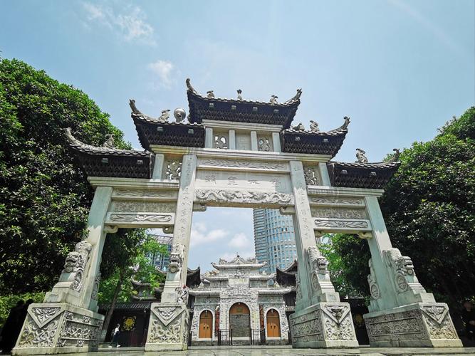 梦见算命师给刚死的人算命 梦到算命的给我算命 梦见算命师给刚死的人算命 梦到算命的给我算命