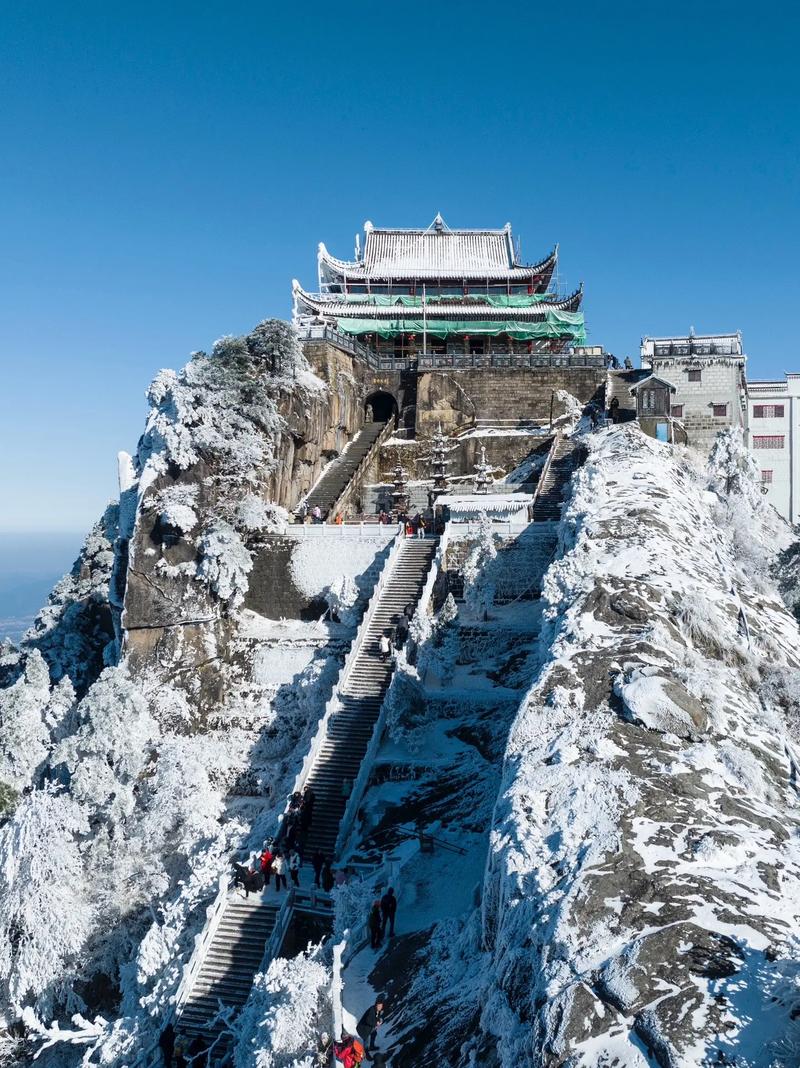 摩羯座一生的事业是什么 什么座管得住摩羯 摩羯座一生的事业是什么 什么座管得住摩羯