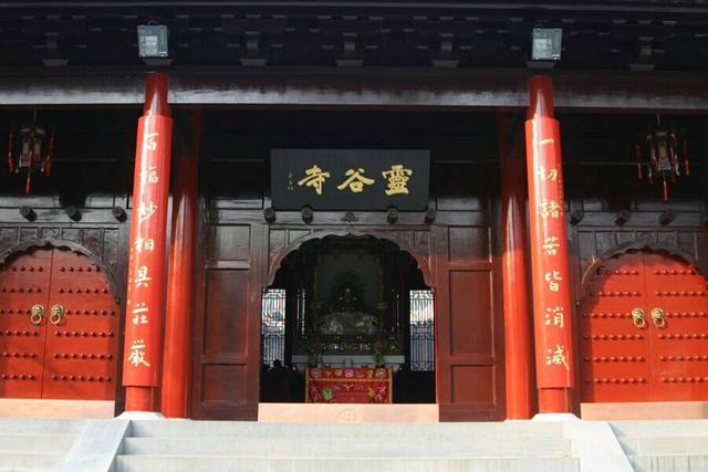 阴宅青龙位低如何化解 阴宅青龙位低如何化解