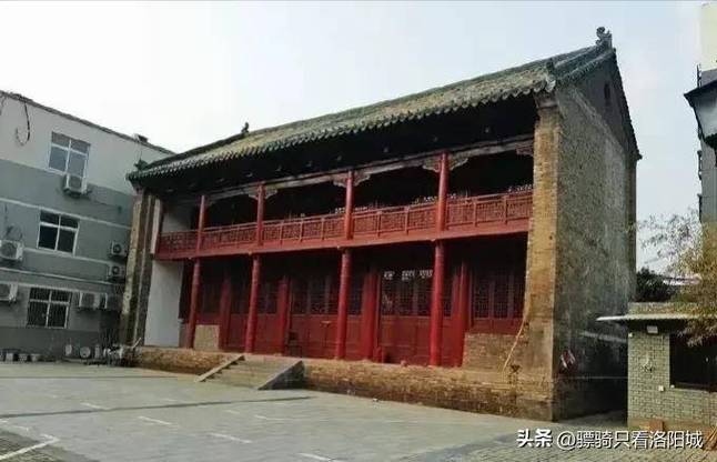 面相带哀的女人面相特点 面相带哀的女人面相特点